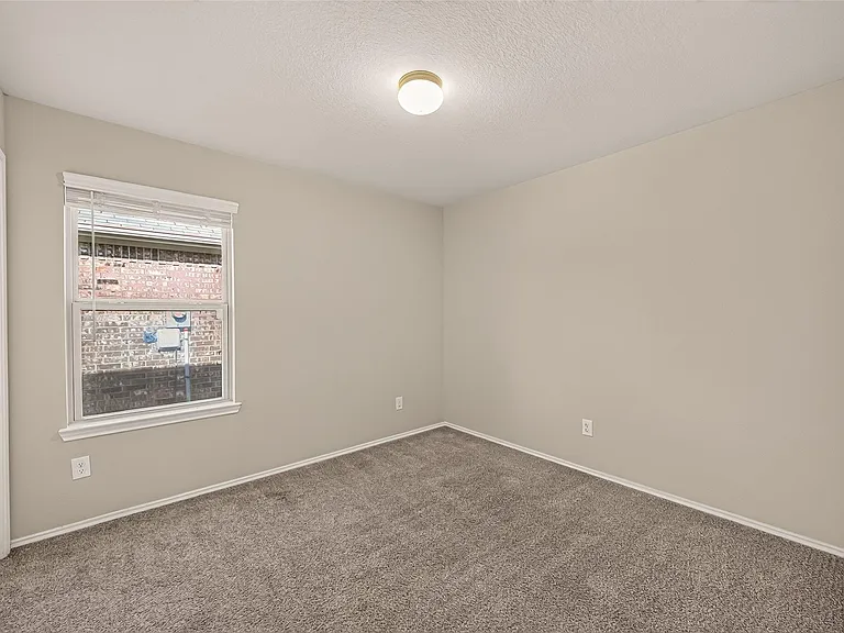 21422 Chester Cliff Ln — Photo 27