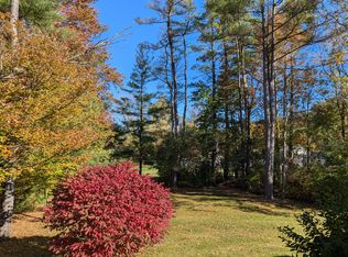 100 Hartwood Rd, Lee, MA 01238