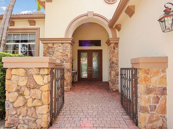 2nd image of 9885 SW Torriente Ln