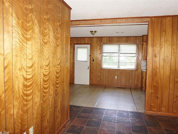 5th image of 1502 W Park Ave