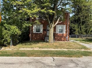 19409 Cherokee Ave, Cleveland, OH 44119