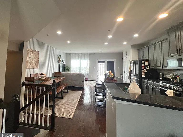 4550 Tinder Box Cir — Photo 8