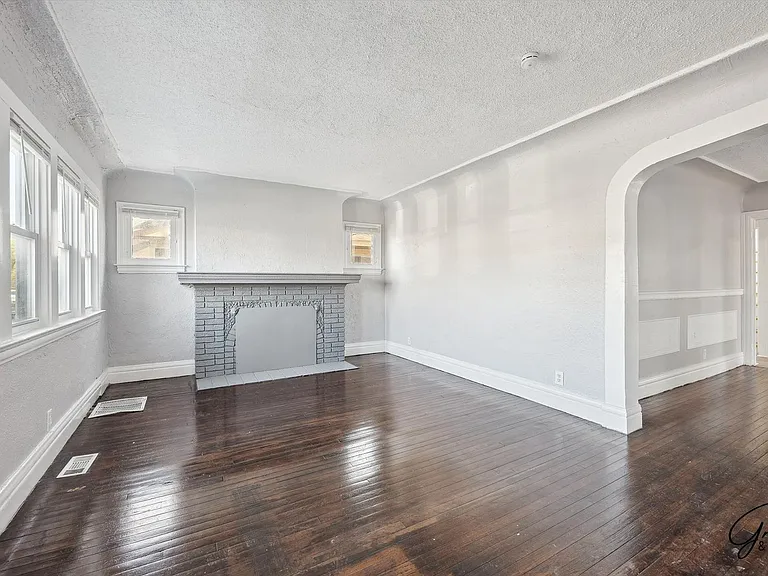 12650 Griggs St — Photo 5