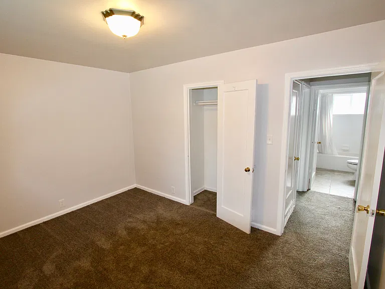 1832 S 1800 E — Photo 10