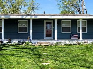 19342 Farm Road 1120, Cassville, MO 65625