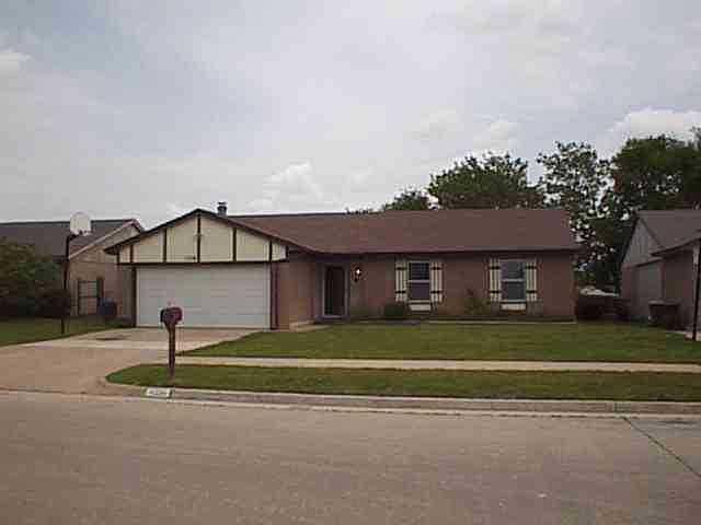 1st image of 1216 S Penn Ln