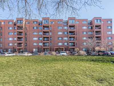 3801 Appian Way APT 403, Glenview, IL, 60025