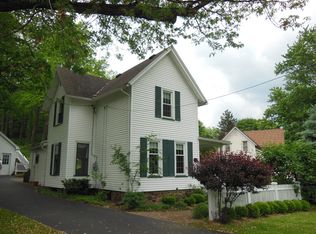 82 E Church St, Fairport, NY 14450