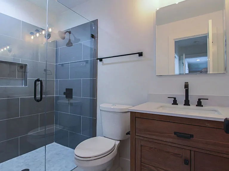 4407 Cole Ave — Photo 7