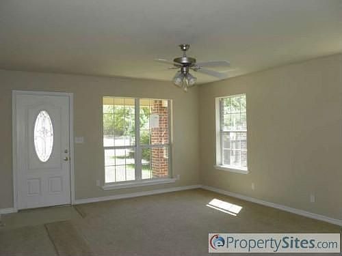 1st image of 1208 Phoenix St