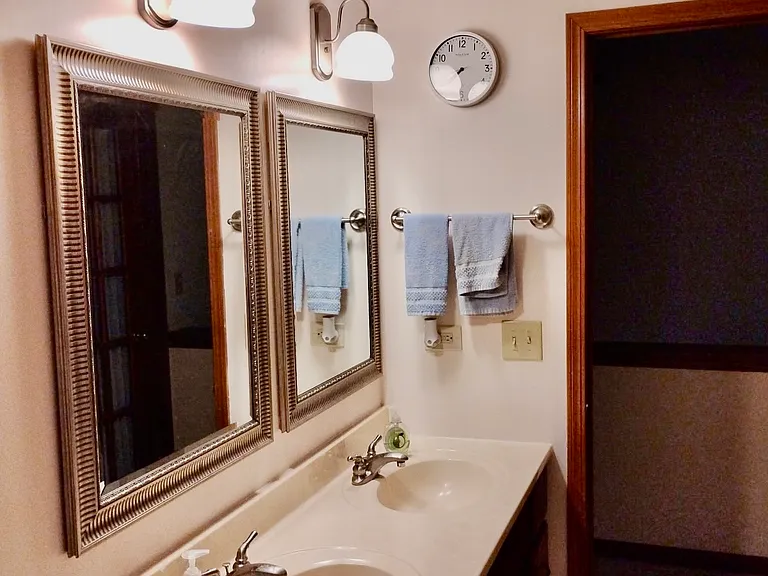 Willow Lakes Dr — Photo 5
