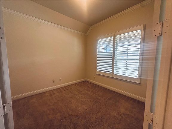 5th image of 8812 McCutchins Dr