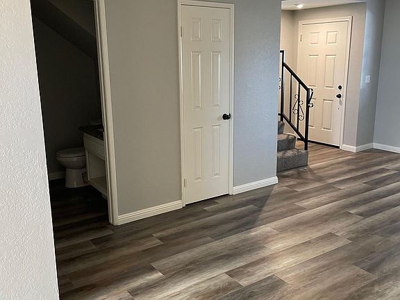 3rd image of 1316 W Avenue J
