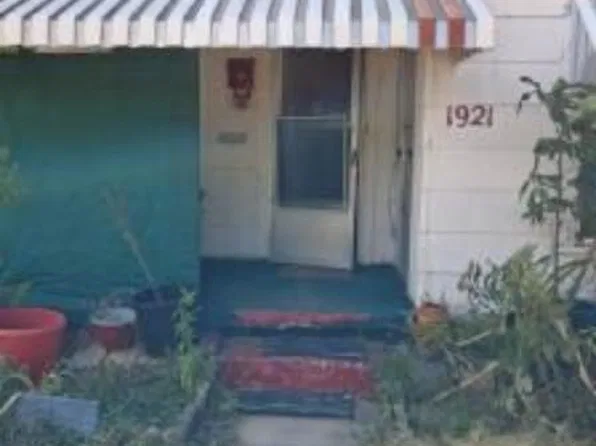 1921 S 22nd St, Waco, TX 76706