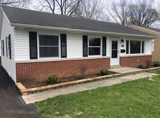 119 S Pierce Ave, Wheaton, IL 60187