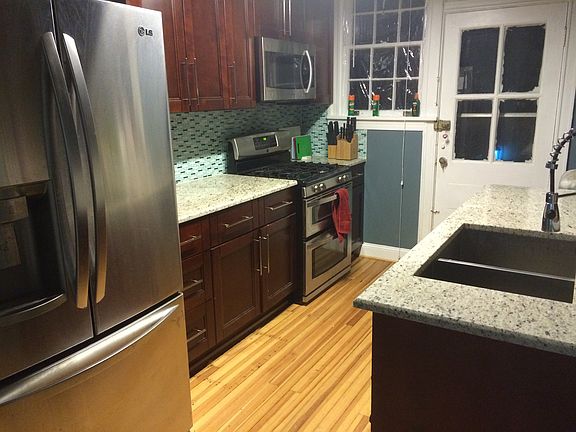 5th image of 2311 Rosewood Ave