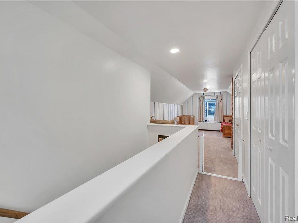 3136 Parker Dr, photo 20