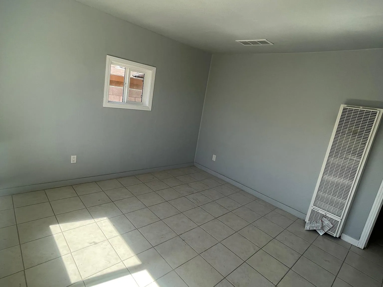 2 bed, 615 sqft, $1,200 — Photo 3