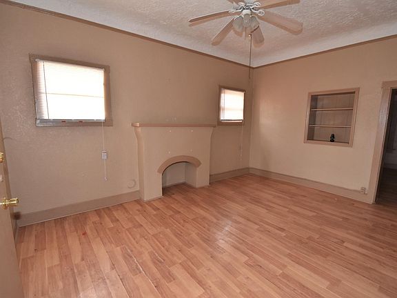 4th image of 3421 Rivera Ave