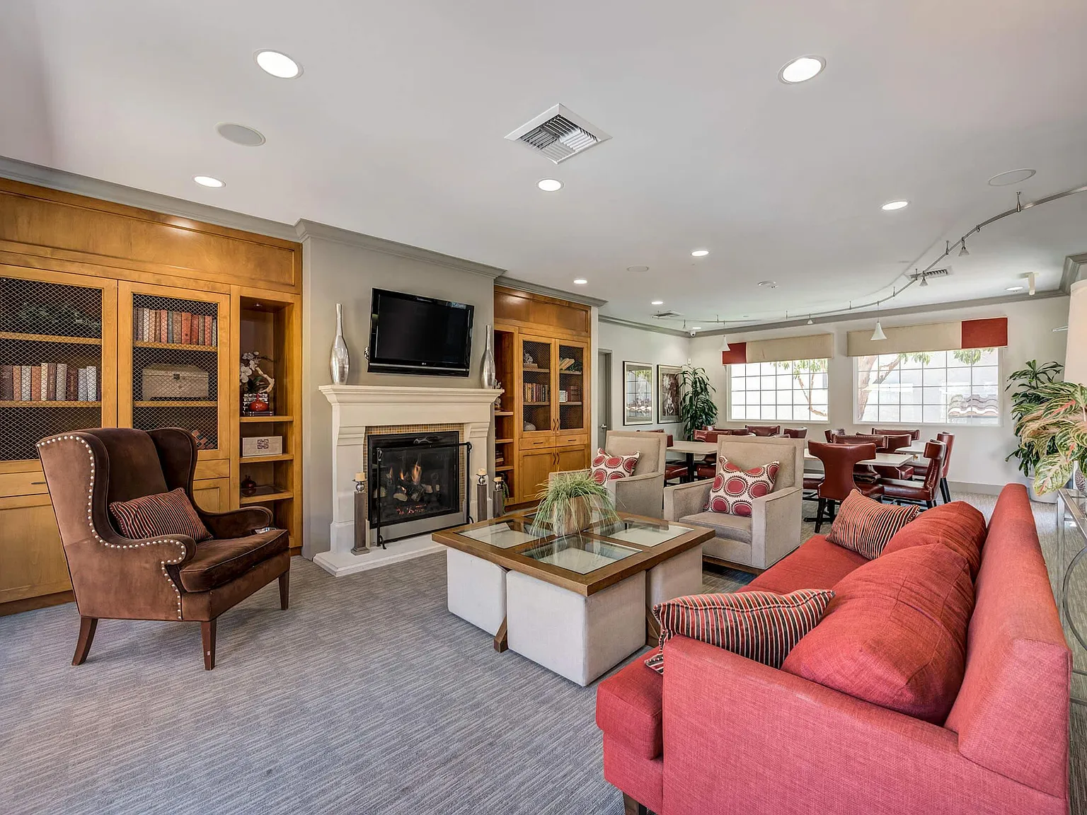 Sycamore Canyon Apartments — Photo 3