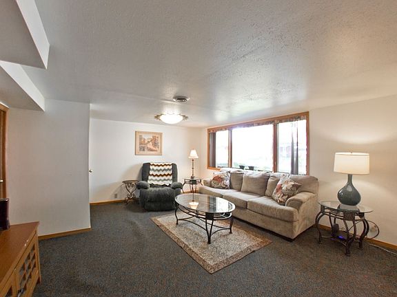 3rd image of 1524 N 1st Ave
