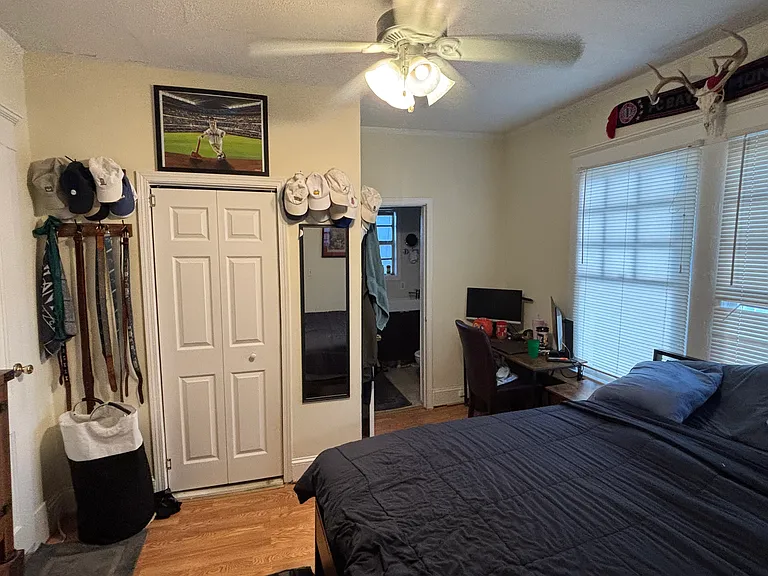 563 Morgan St NE — Photo 8
