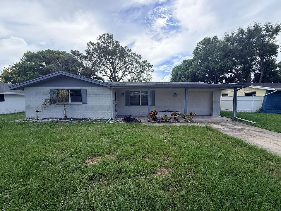 7552 Cumber Dr