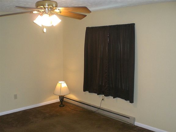 3rd image of 97 Brookwood Dr