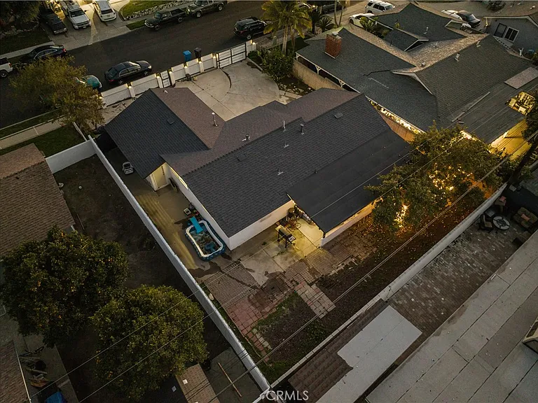 467 Susan Ave — Photo 43
