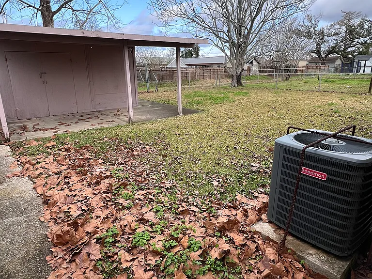 372 Azalea Dr — Photo 10