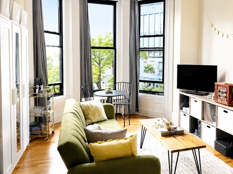 556 Columbus Ave #1 — Photo 1