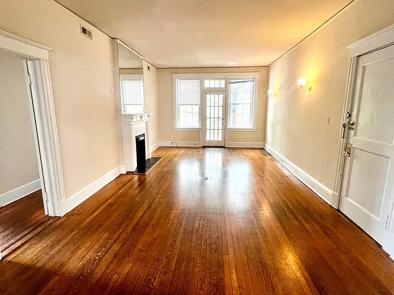 2800 Monument Ave. — Photo 2