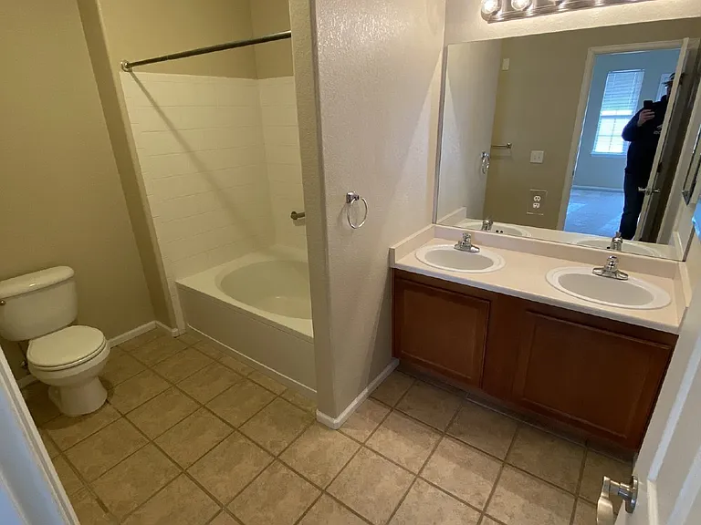 10841 S Twenty Mile Rd #201 — Photo 9