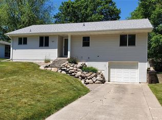 610 Highview St, Nevada, IA 50201