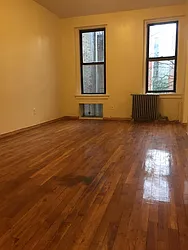 Rented by Nolita Group