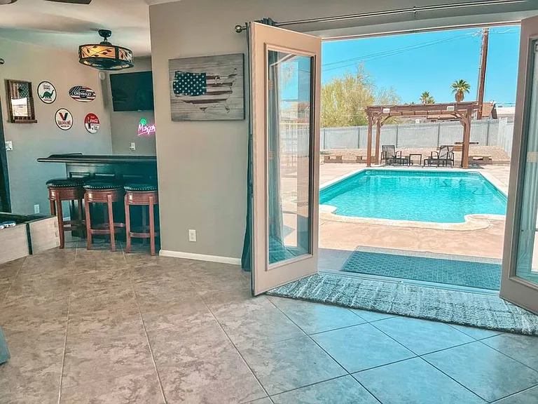1801 Walnut Dr — Photo 12