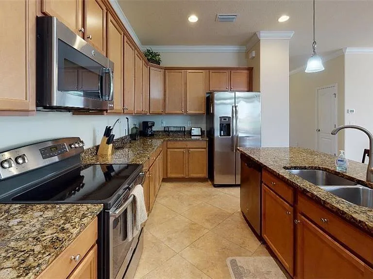 12659 Richezza Dr — Photo 7