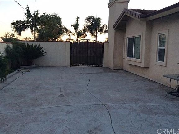 4th image of 14892 Sequoia Ave