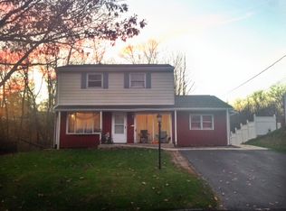 1448 Karen Dr, Harrisburg, PA 17109