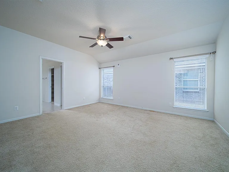 20547 Upland Fair Ln — Photo 23