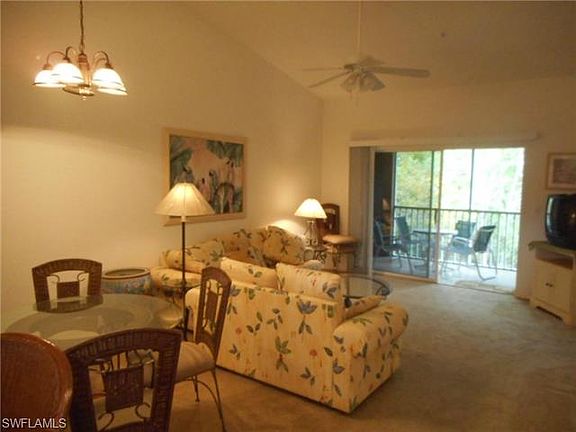 4th image of 3475 Lake Shore Dr APT 123
