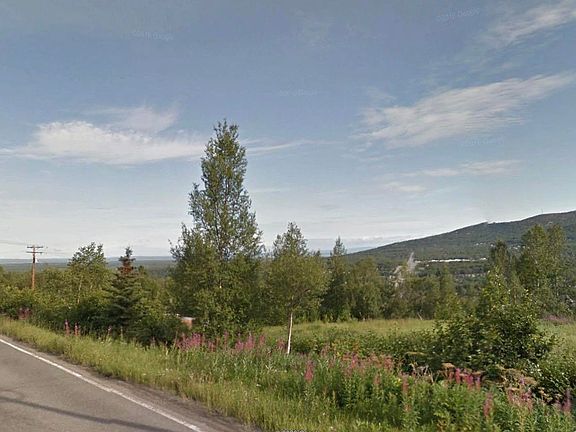3rd image of 8181 Stewart Mountain Dr