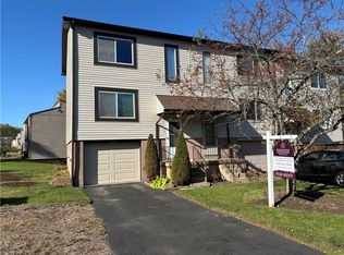3204 Camberly Dr, Gibsonia, PA 15044