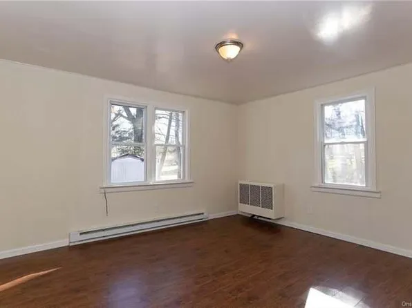 9 Myrtle Ave APT B, Monticello, NY 12701