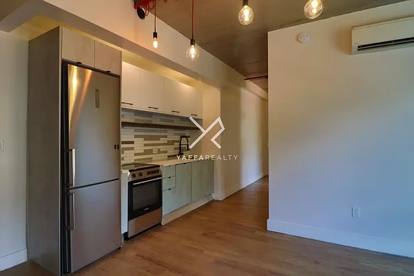 Rented by Yaffa Realty LLC | media 41