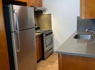 490 E Hedding St APT 1, San Jose, CA 95112