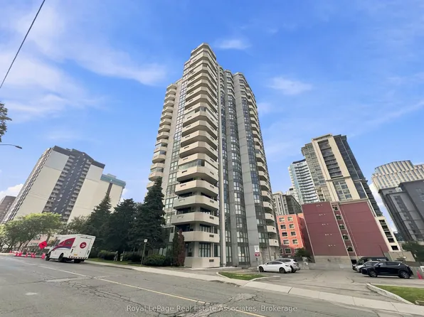 67 Caroline St S, Hamilton, ON