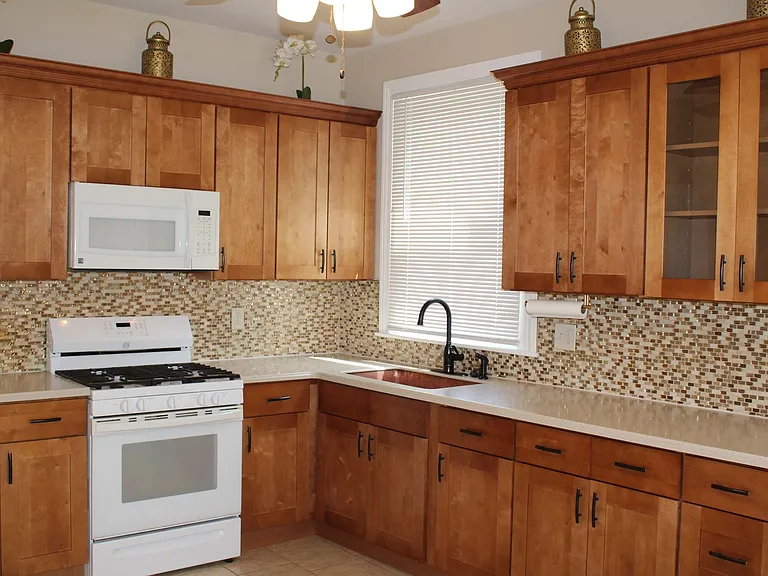 536 W Chew Ave — Photo 10