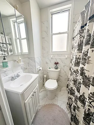 Rented by Ulas Real Estates Inc | media 8