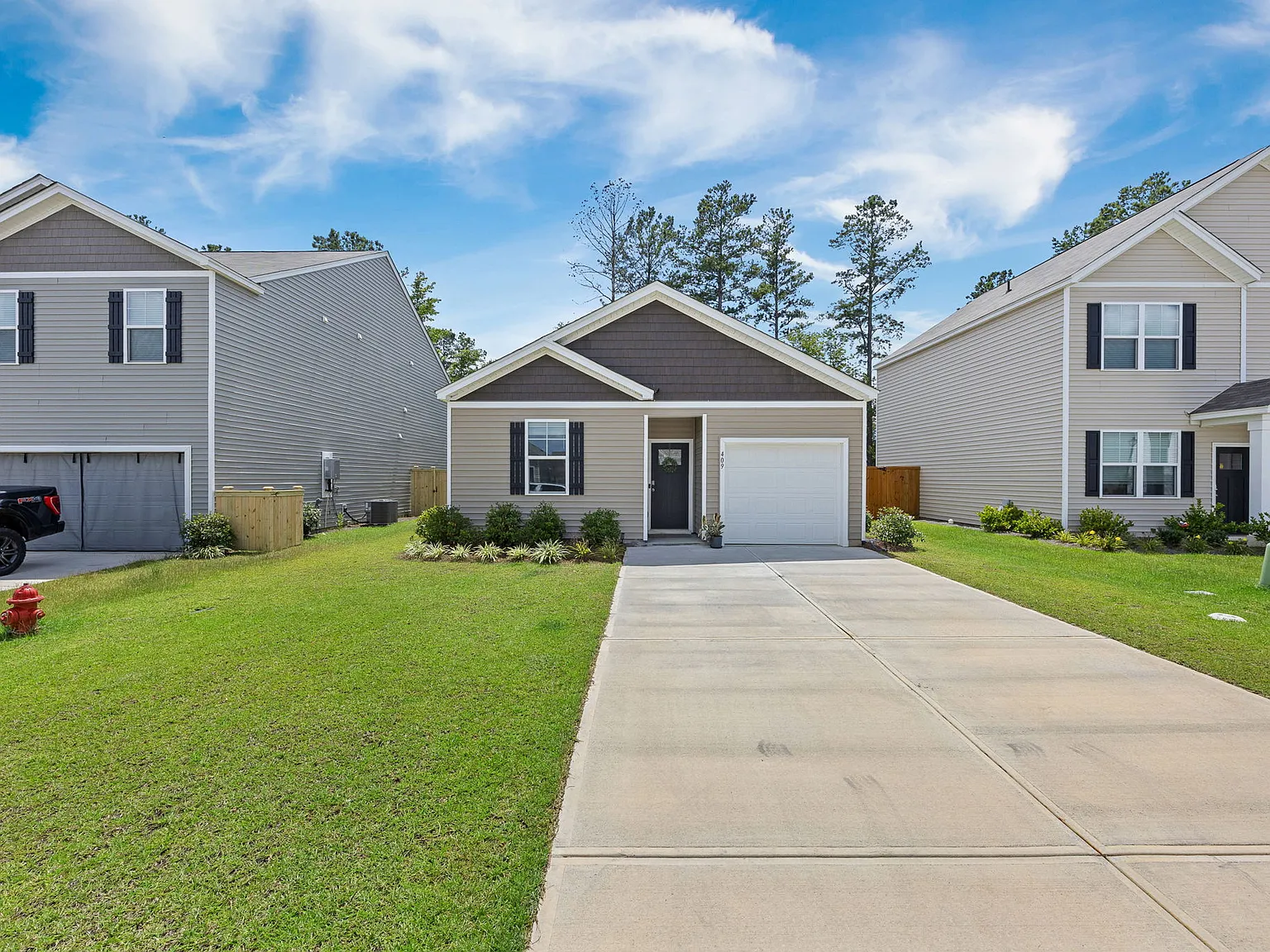4 bed, 1482 sqft, $2,500 — Photo 3